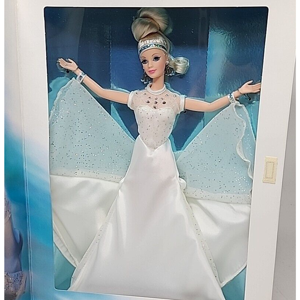 1996 Starlight Dance Barbie 15461 White Wedding Glitter Classique Collection